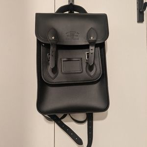 Black Cambridge Leather Company Portrait Backpack